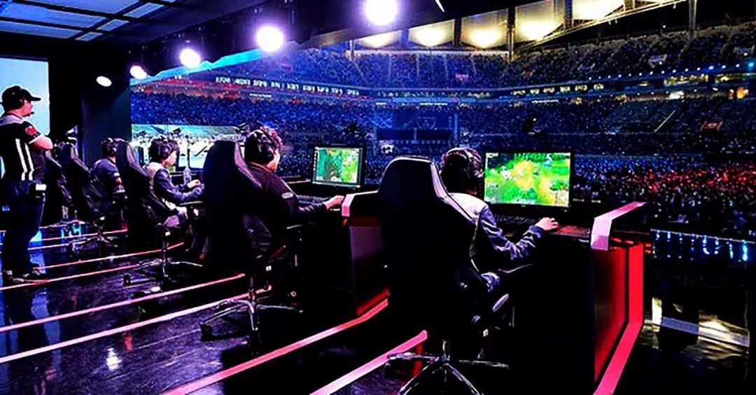 也反映了他 也反映了他