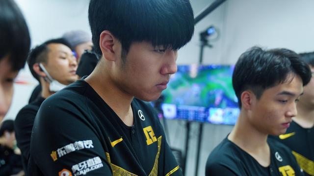 在赛会制中 在赛会制中