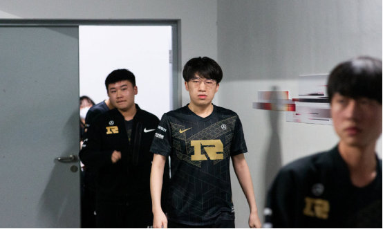 安全红利 安全红利